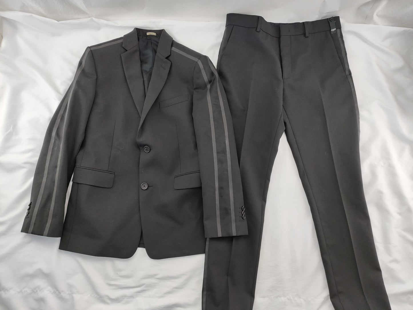 FENDI Formal Set FJ0583 A9BN/FB0532 A9BN Other Apparel