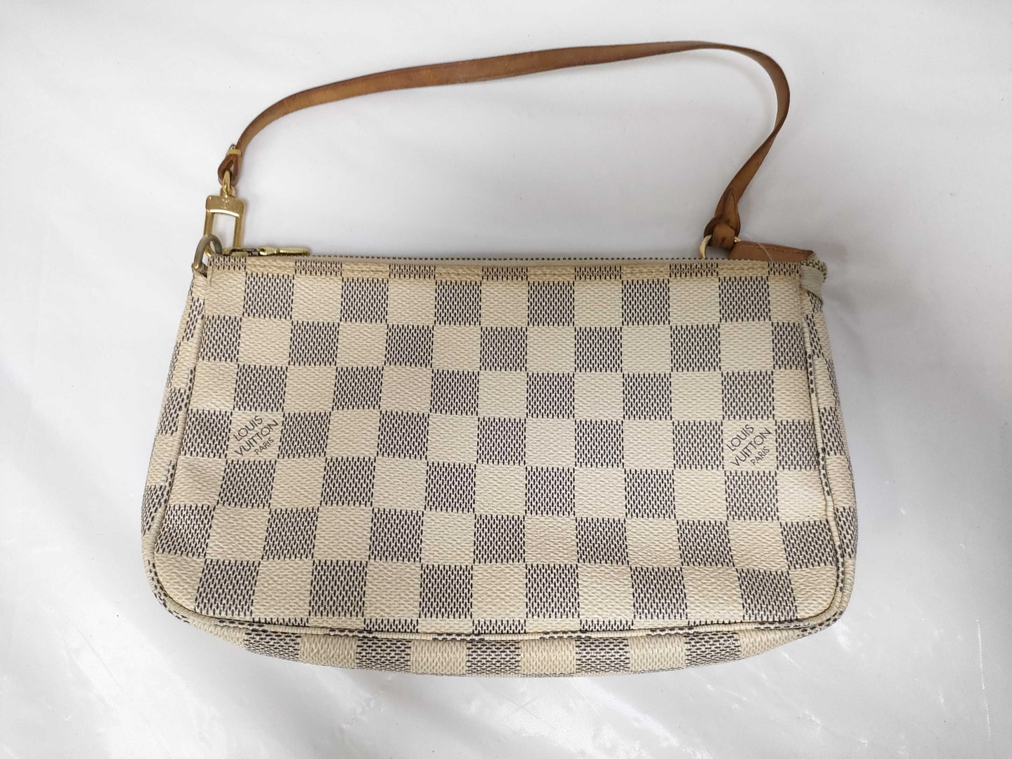 LOUIS VUITTON Damier Azur Accessory Pouch