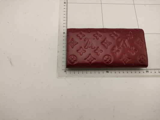 LOUIS VUITTON Vernis M93530 Portefeuille Sarah Wallet