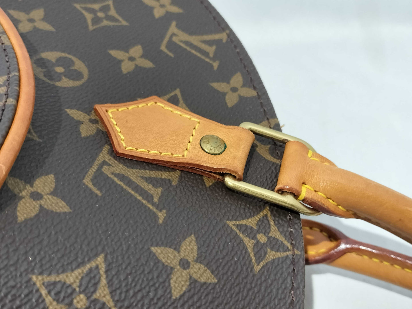 LOUIS VUITTON Monogram M51126 Ellipse MM Handbag