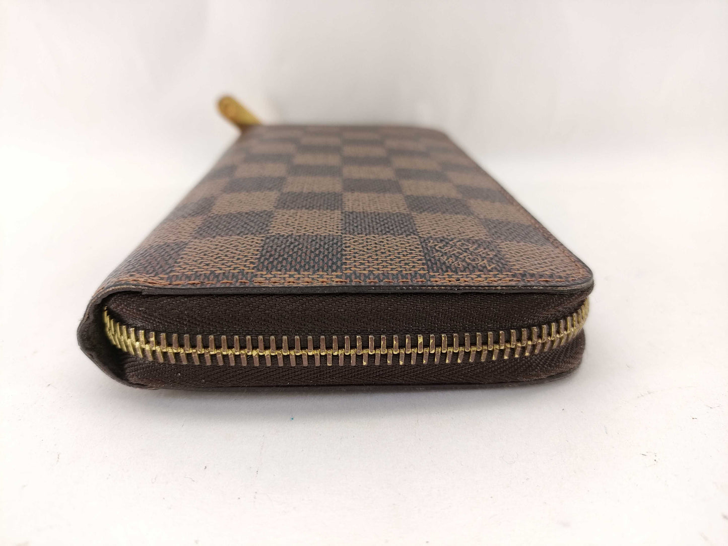 LOUIS VUITTON Damier N60046 Zippy Wallet