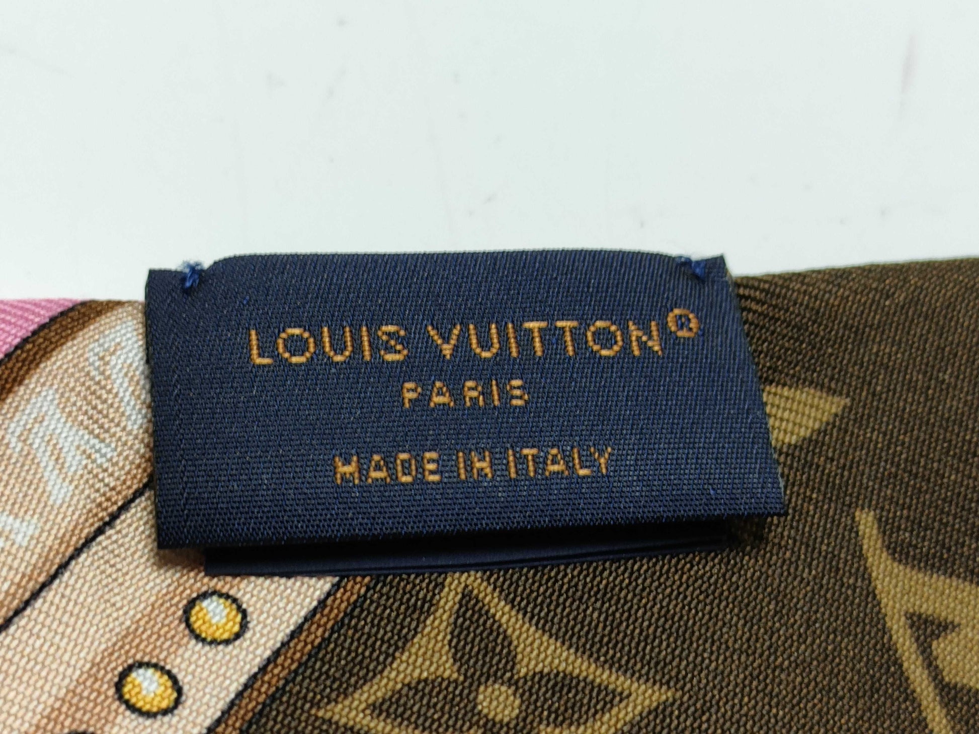 LOUIS VUITTON Bandeau BB Ultimate Scarf