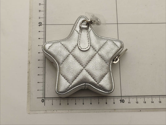 CHANEL Lambskin Matramskin Star 2023 Limited Edition Coin Case