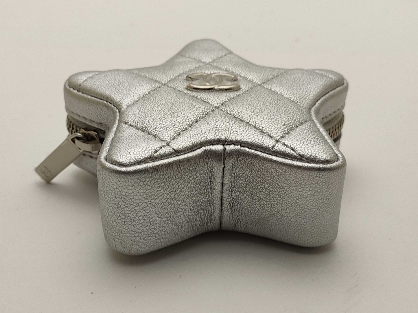CHANEL Lambskin Matramskin Star 2023 Limited Edition Coin Case