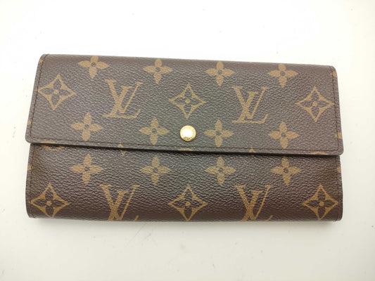 LOUIS VUITTON Monogram Portefeuille Sarah Wallet