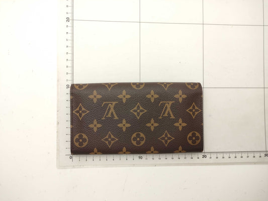 LOUIS VUITTON Monogram Portefeuille Sarah Wallet