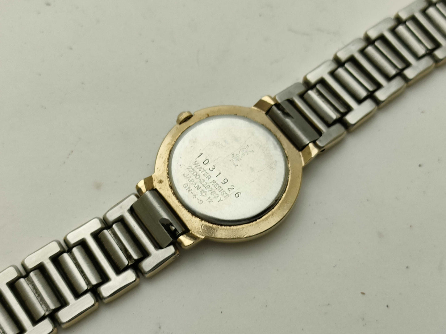 Yves Saint Laurent YSL 2200-229789 Women's Watch, Unoperated