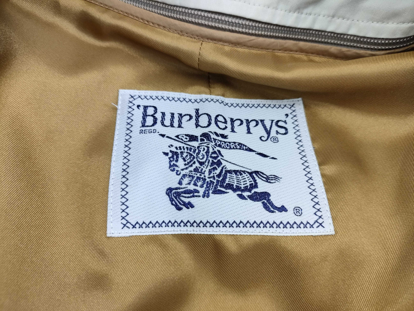 BURBERRY trench coat with Nova check lining