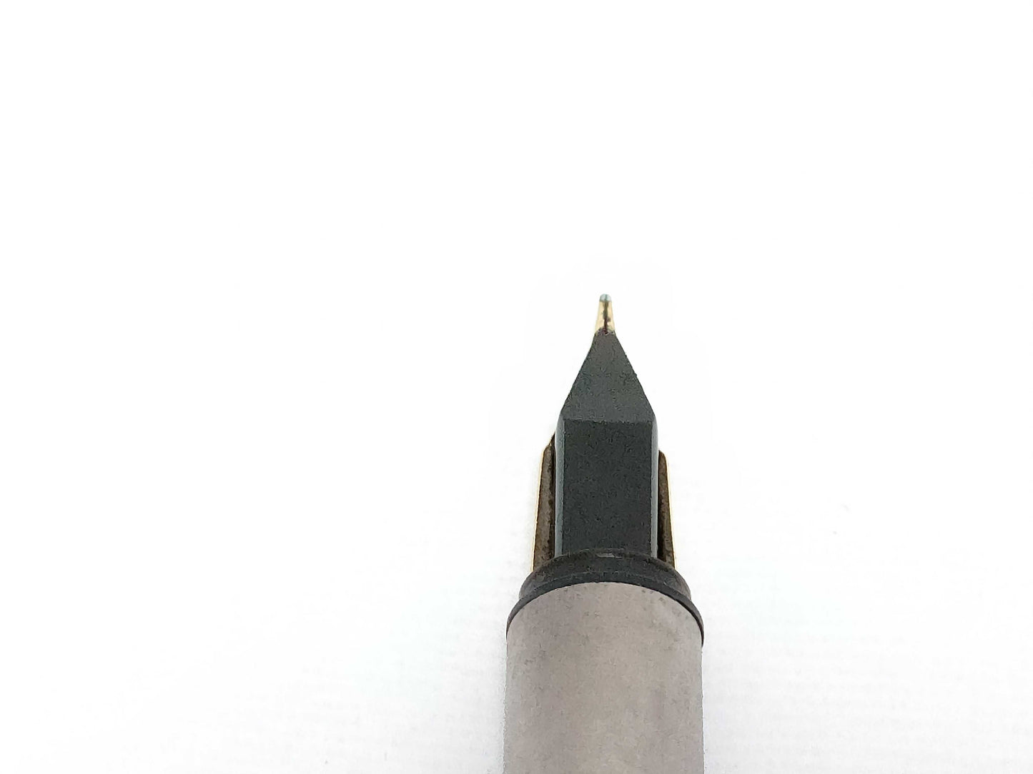 MONTBLANC Montblanc 585 Pen/Fountain Pen