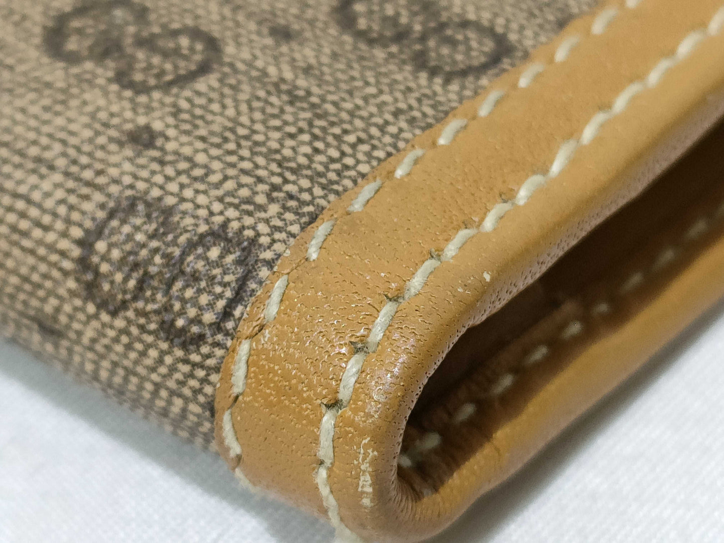 GUCCI Sherry Line Folding Wallet