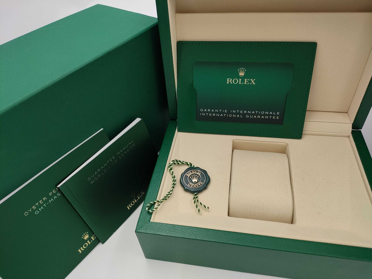 ROLEX 126710GRNR 71Y4U321 Men's Watch