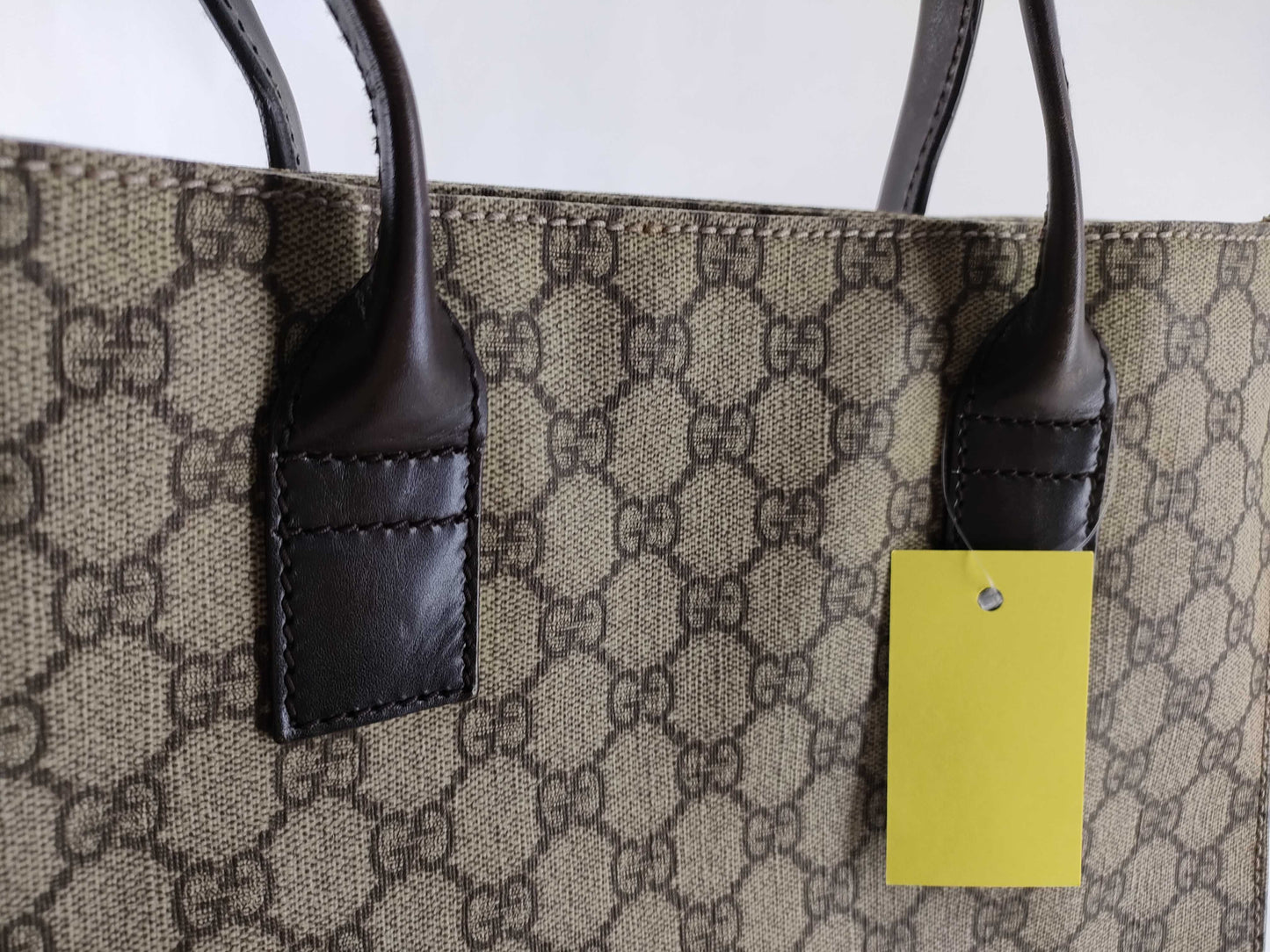 GUCCI GG Supreme Tote Bag