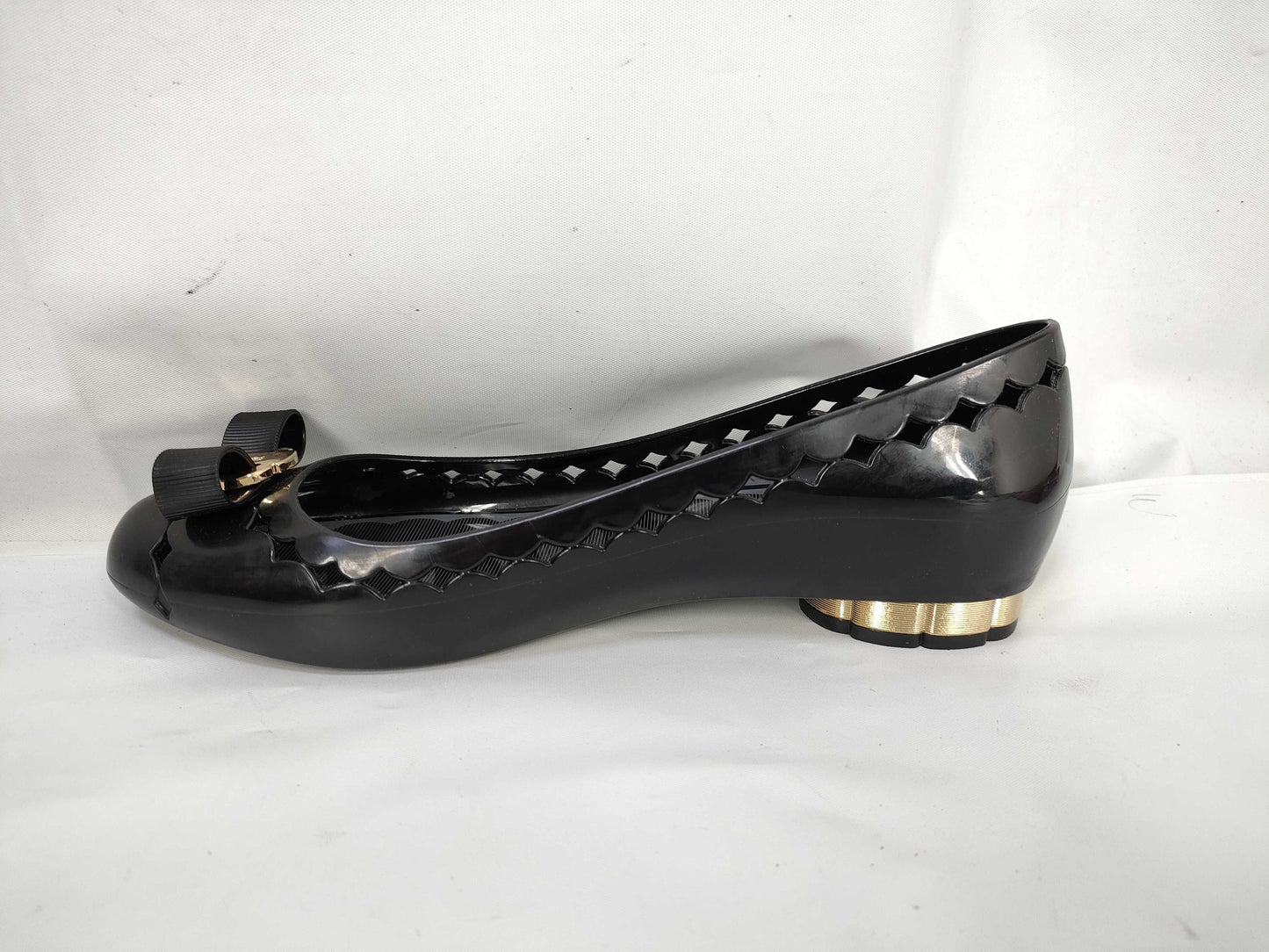 Salvatore Ferragamo Vara Flat Pumps, Rubber Pumps