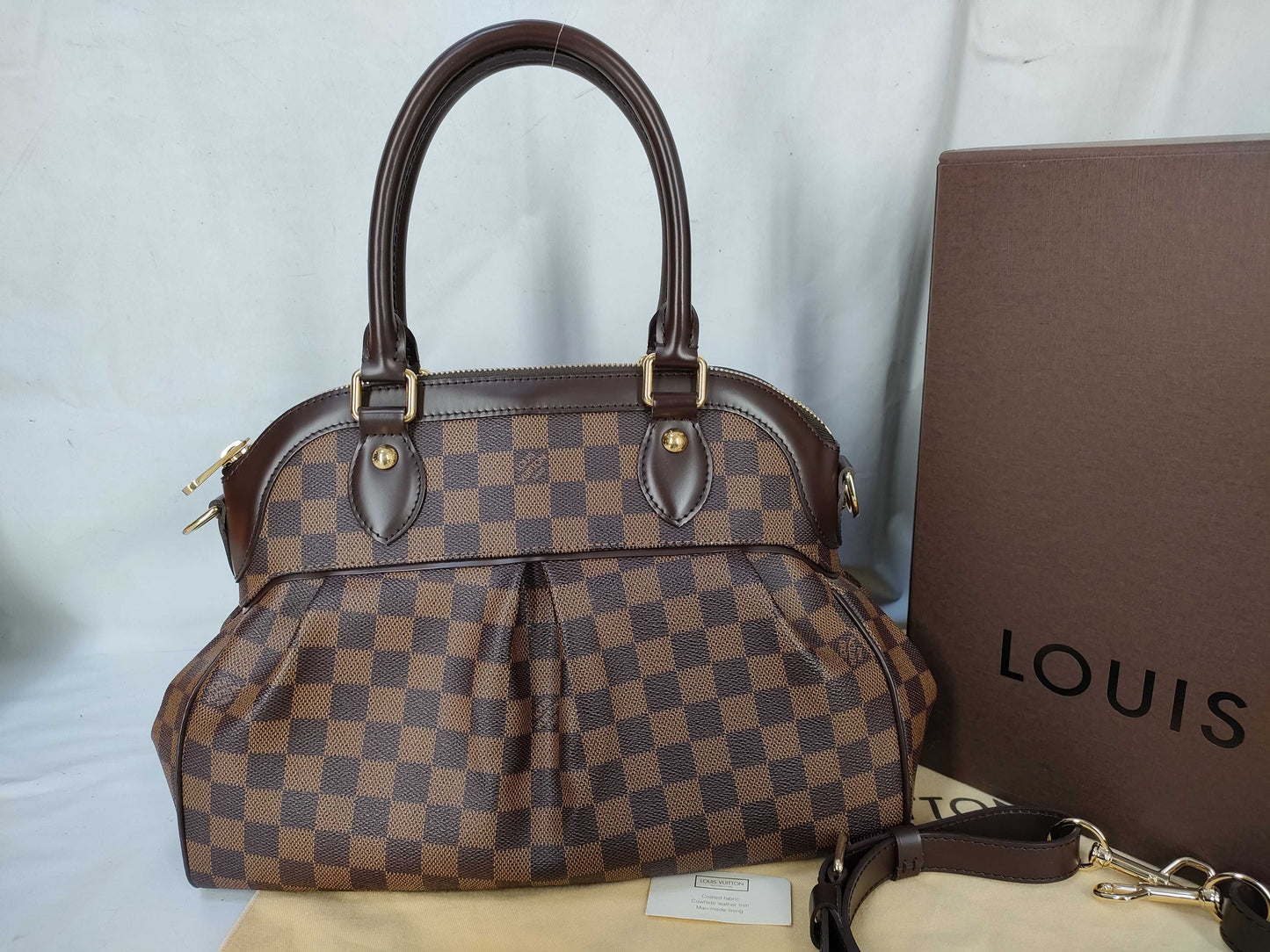 LOUIS VUITTON Damier N51997 Trevi PM Shoulder Bag with ST
