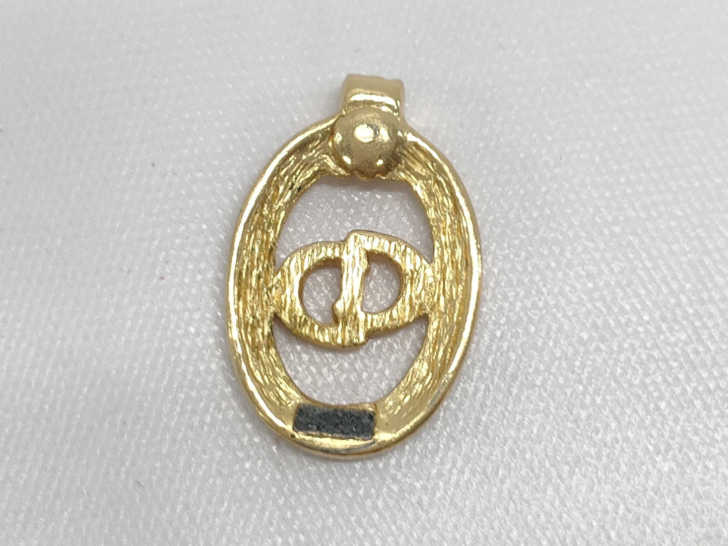 Dior Top Stone CD Logo Pendant Top
