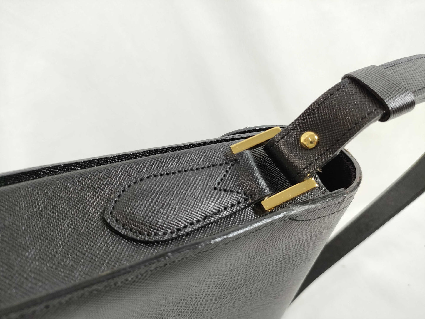 Yves Saint Laurent Cassandra logo one-shoulder bag handbag