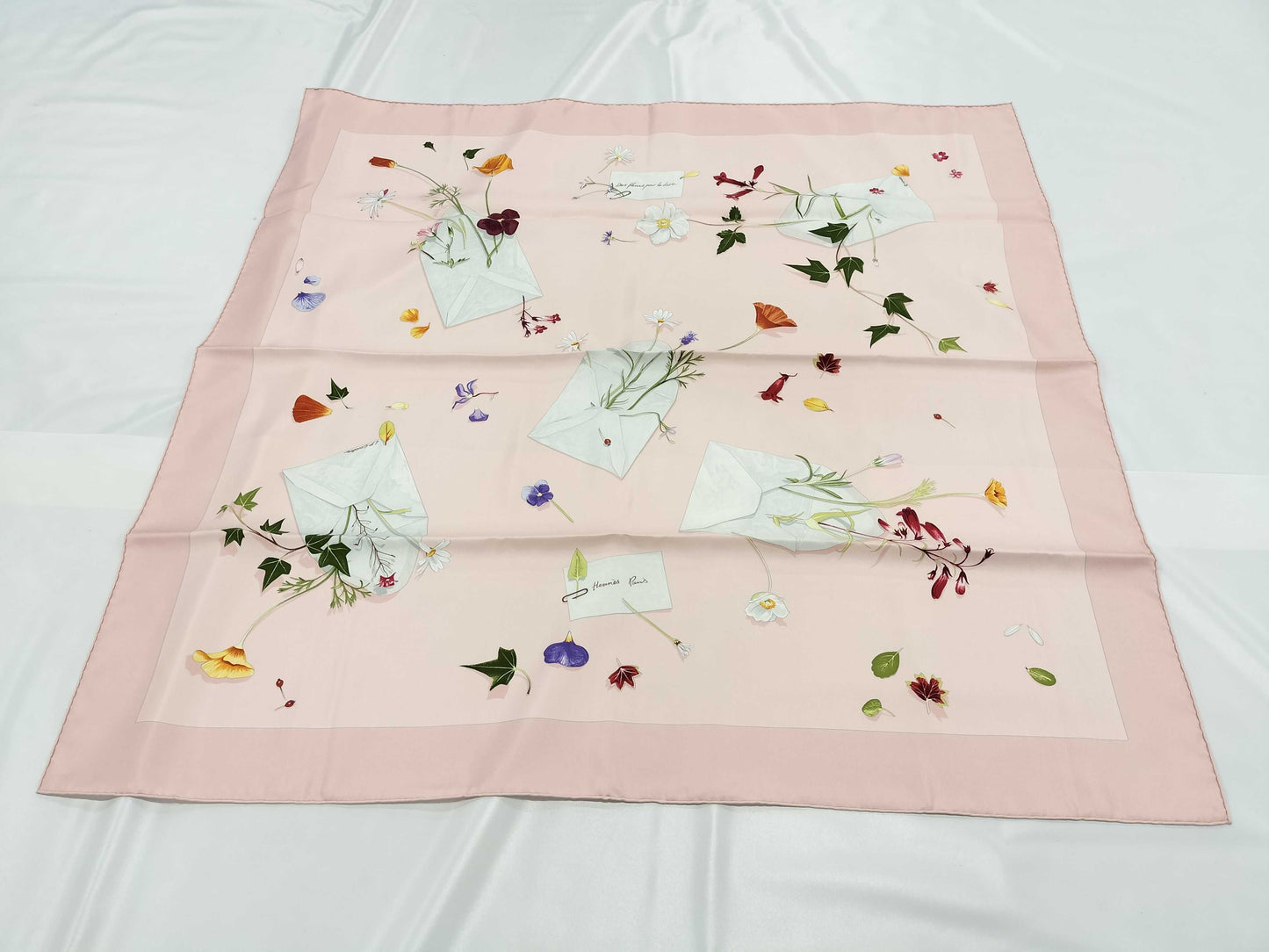HERMES Carre Flower Letter Scarf