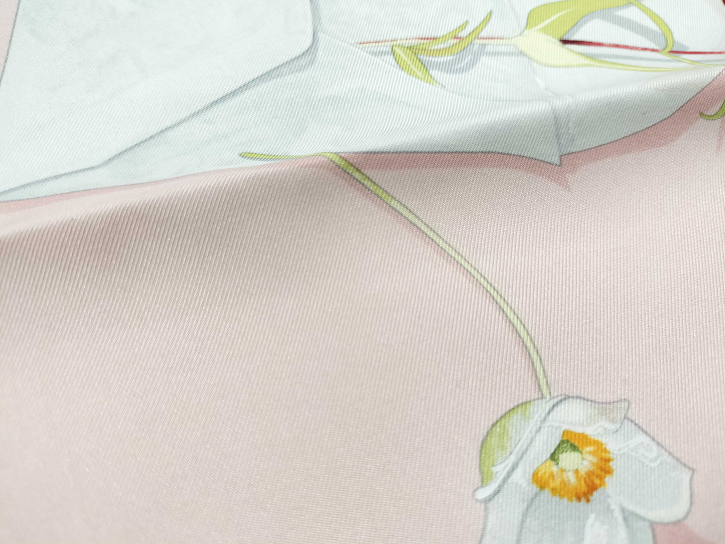 HERMES Carre Flower Letter Scarf