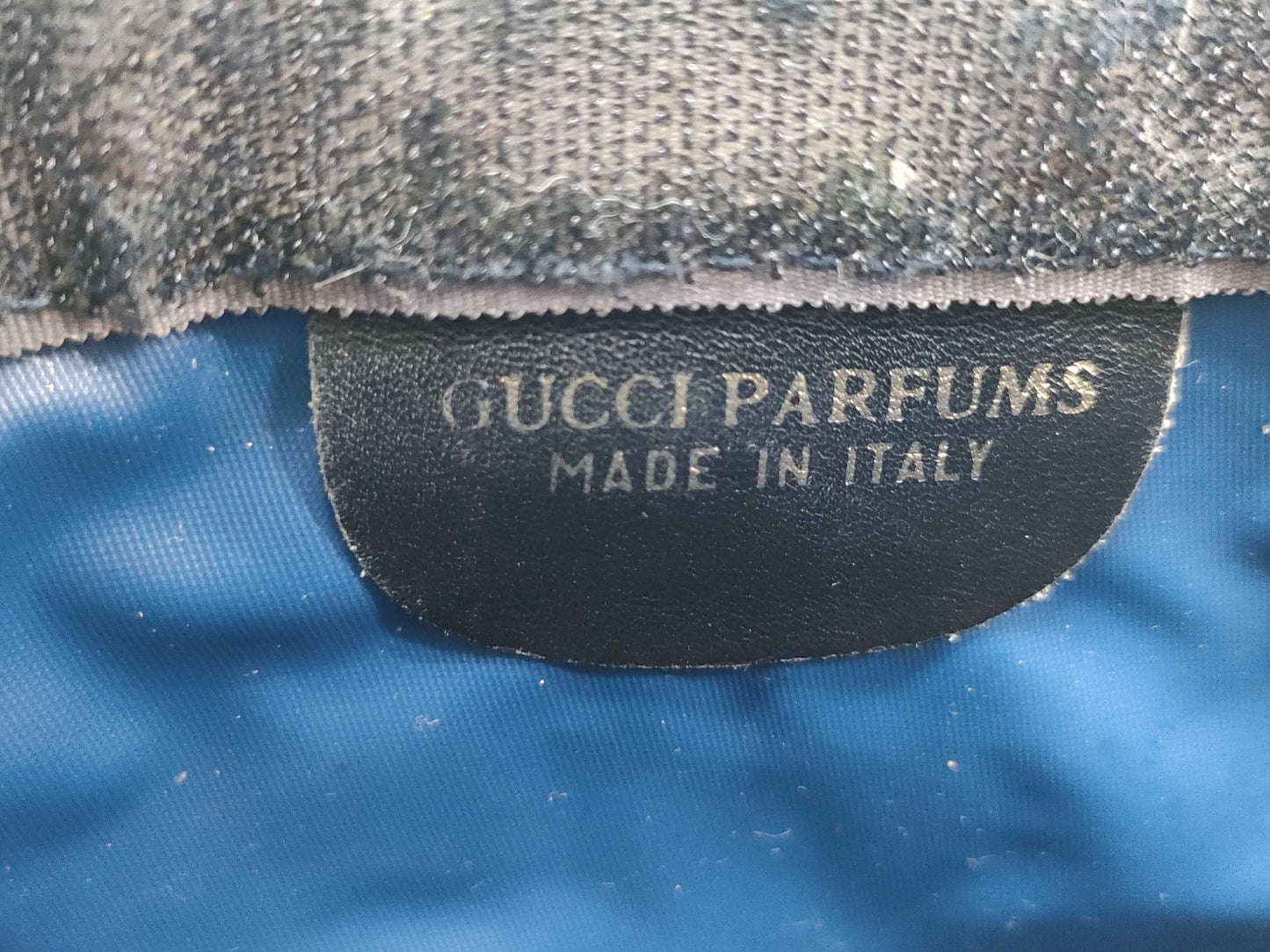 GUCCI GG Supreme Cherie Parfum Pouch
