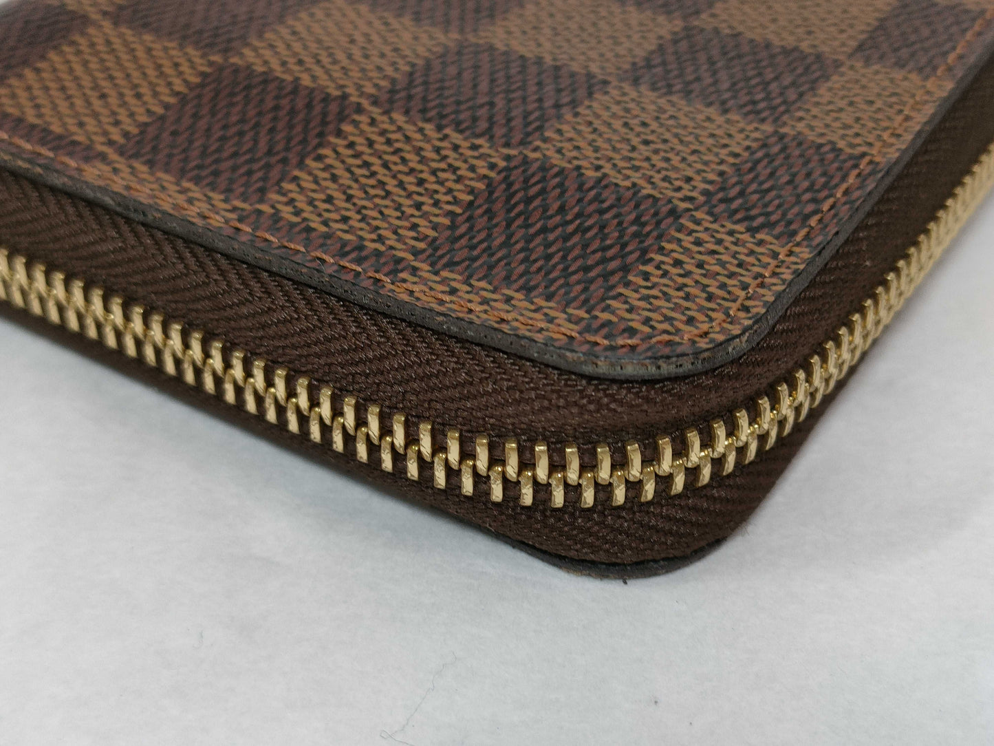 LOUIS VUITTON Damier Zippy Wallet Compact Wallet