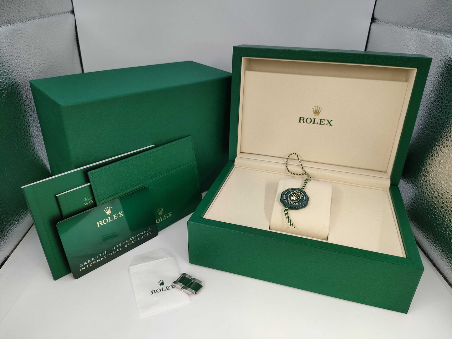 ROLEX 126500LN 295WV538 Black Dial Men's Watch