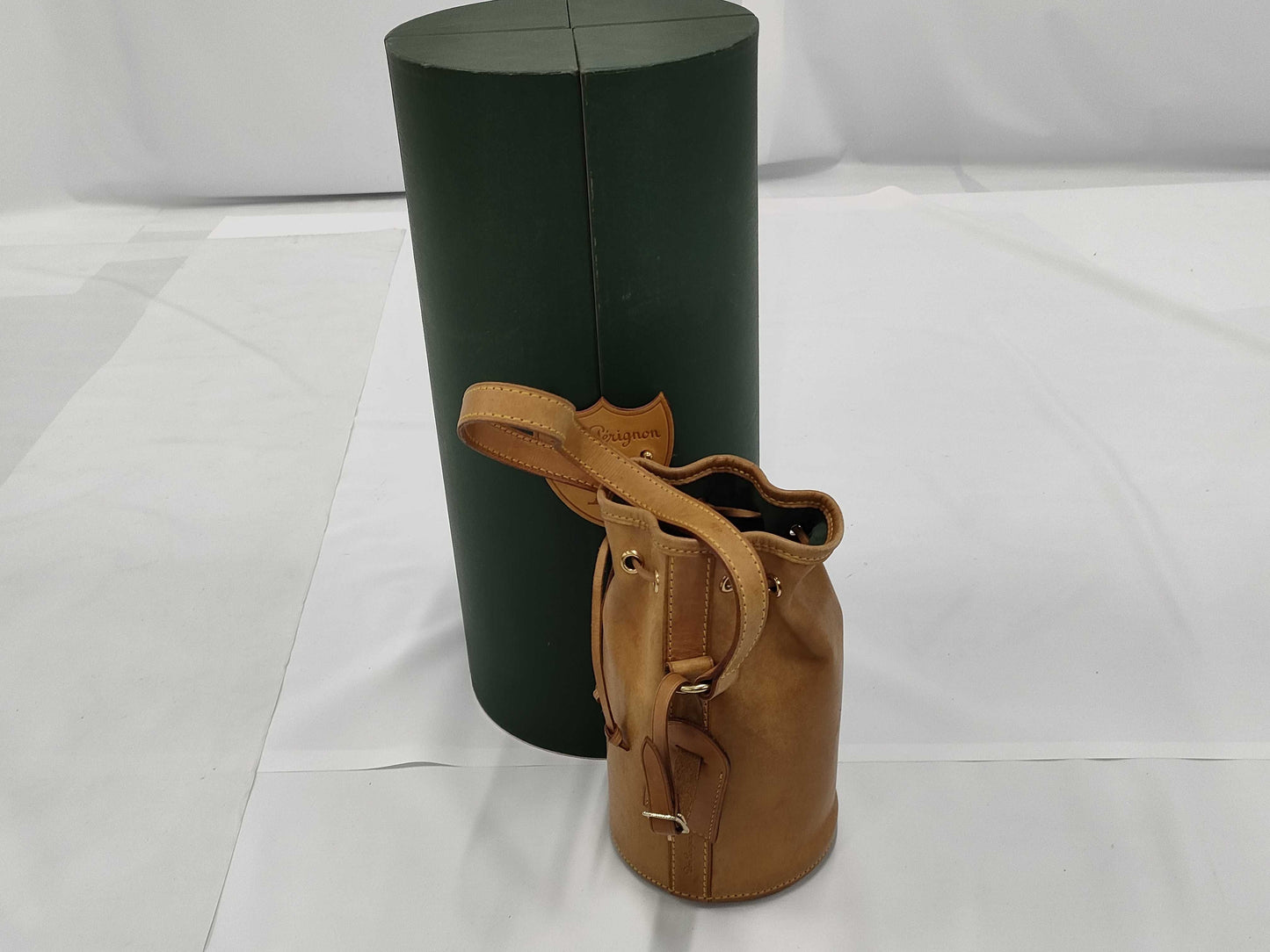 LOUIS VUITTON Dom Perignon case with stains inside Other accessories