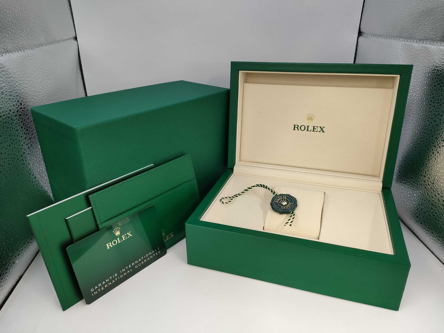 ROLEX 126500LN 94N900U4 White Dial Men's Watch