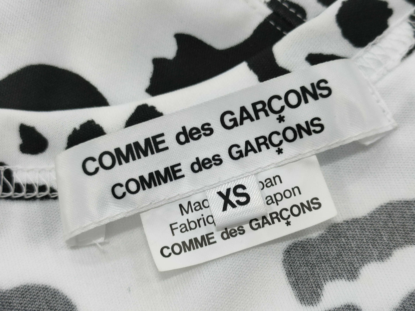 COMME des GARCONS Tops Tops