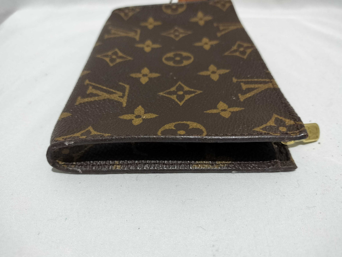 LOUIS VUITTON Monogram Bucket Pouch Pouch