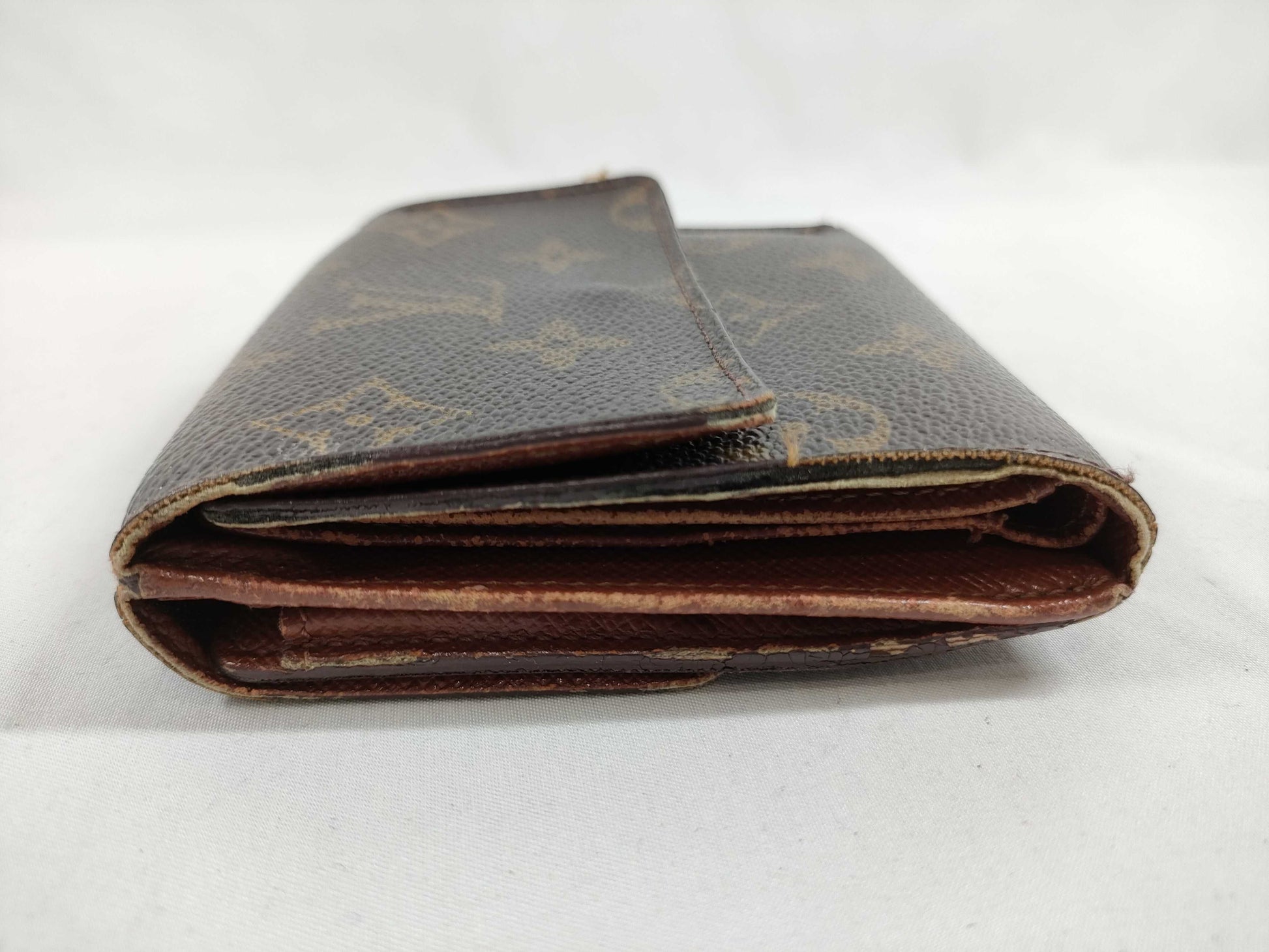 LOUIS VUITTON Monogram Wallet and Card Case