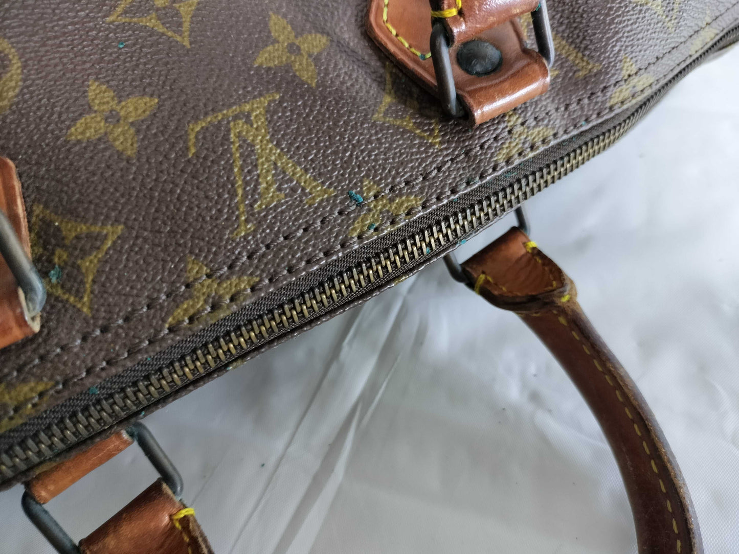 LOUIS VUITTON Monogram M41106 Speedy 40 Handbag