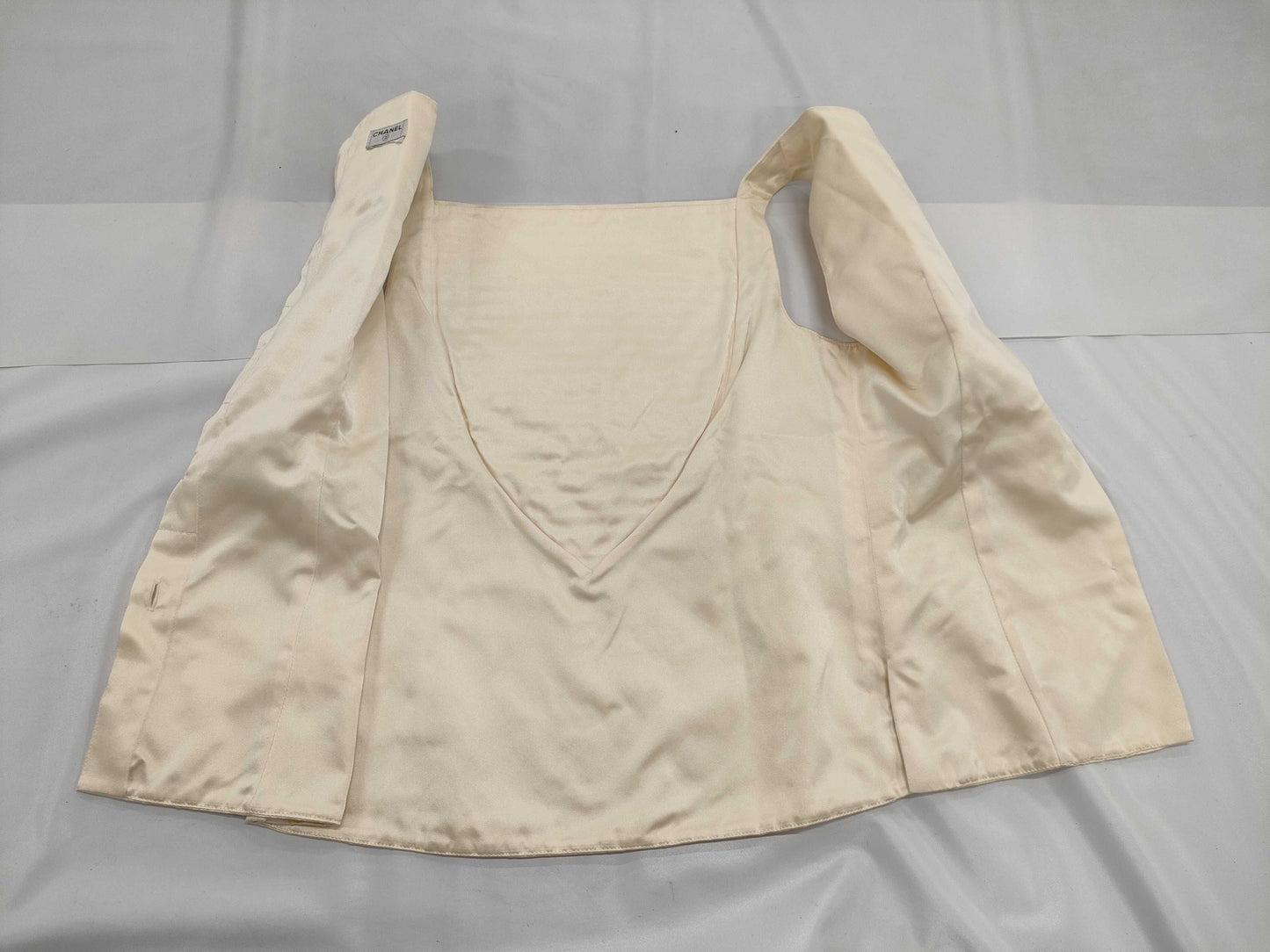 CHANEL Silk Sleeveless Top Tops
