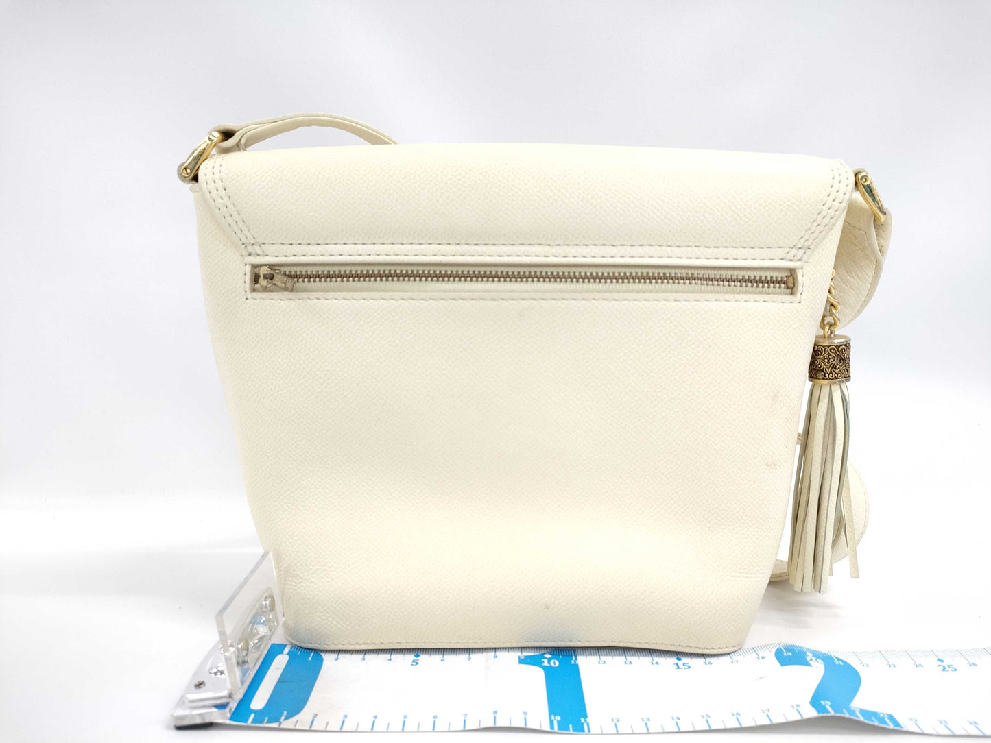 Leather shoulder bag