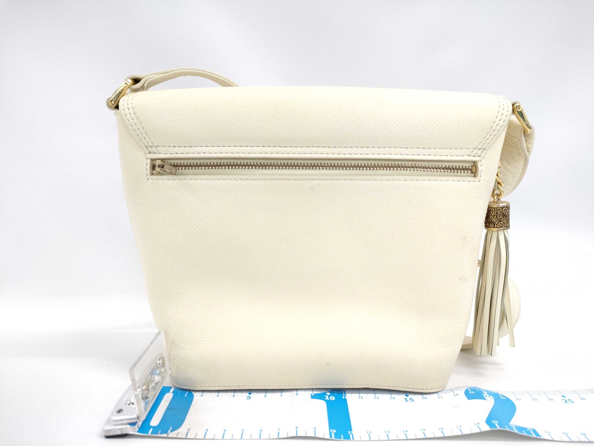 Leather shoulder bag