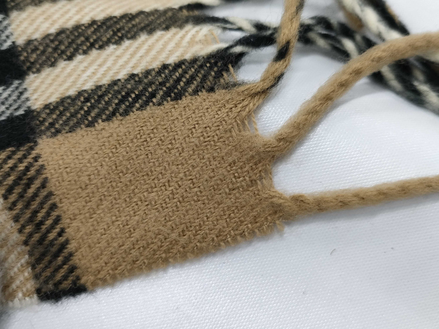 BURBERRY Check Scarf