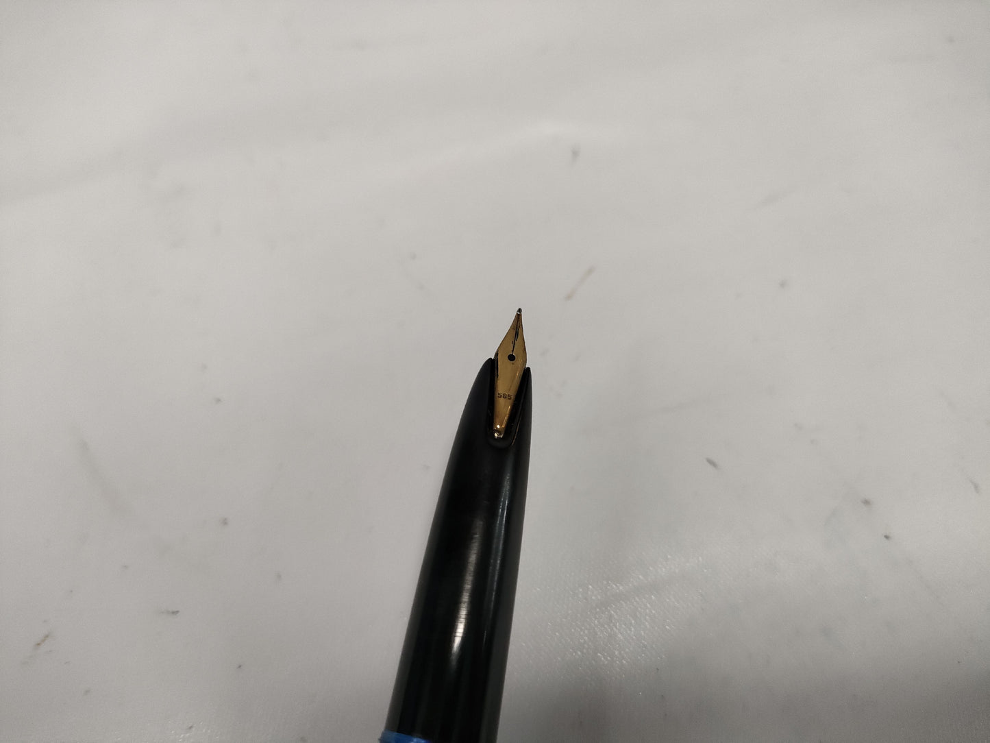 Montblanc No. 34 585 engraved belt