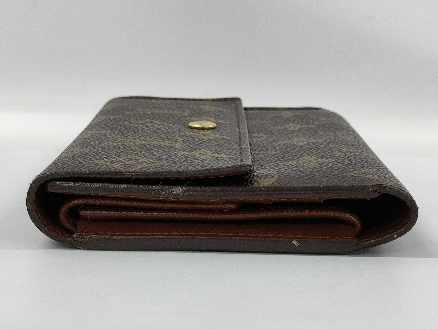 LOUIS VUITTON Monogram Tri-fold Wallet