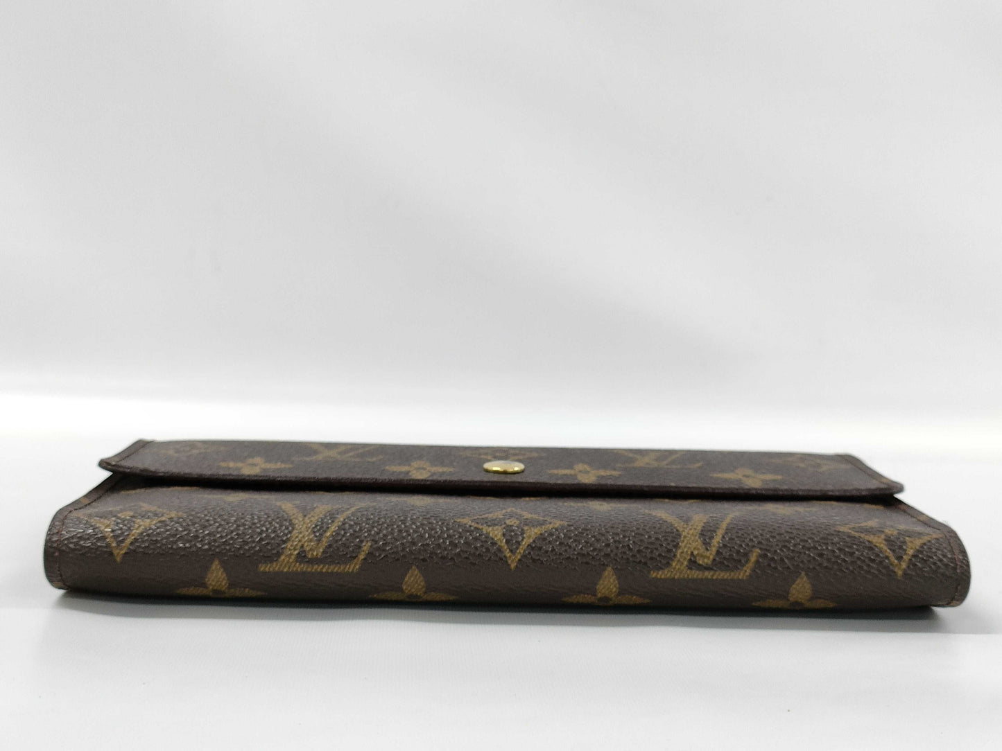LOUIS VUITTON Monogram Tri-fold Wallet