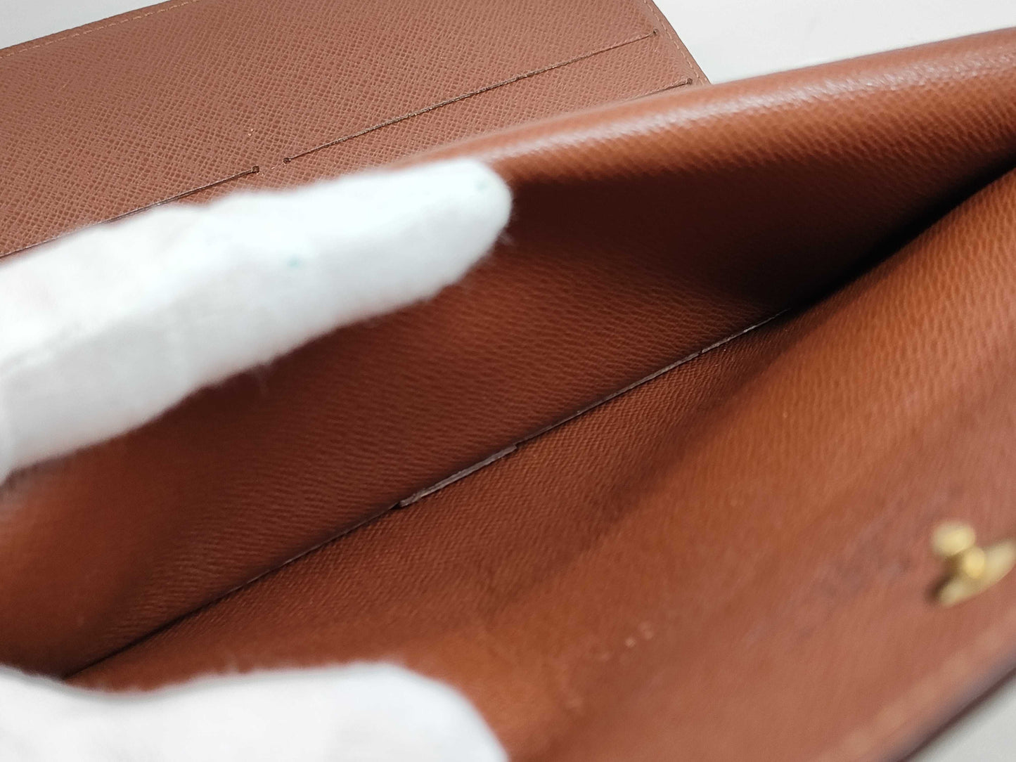 LOUIS VUITTON Monogram Tri-fold Wallet
