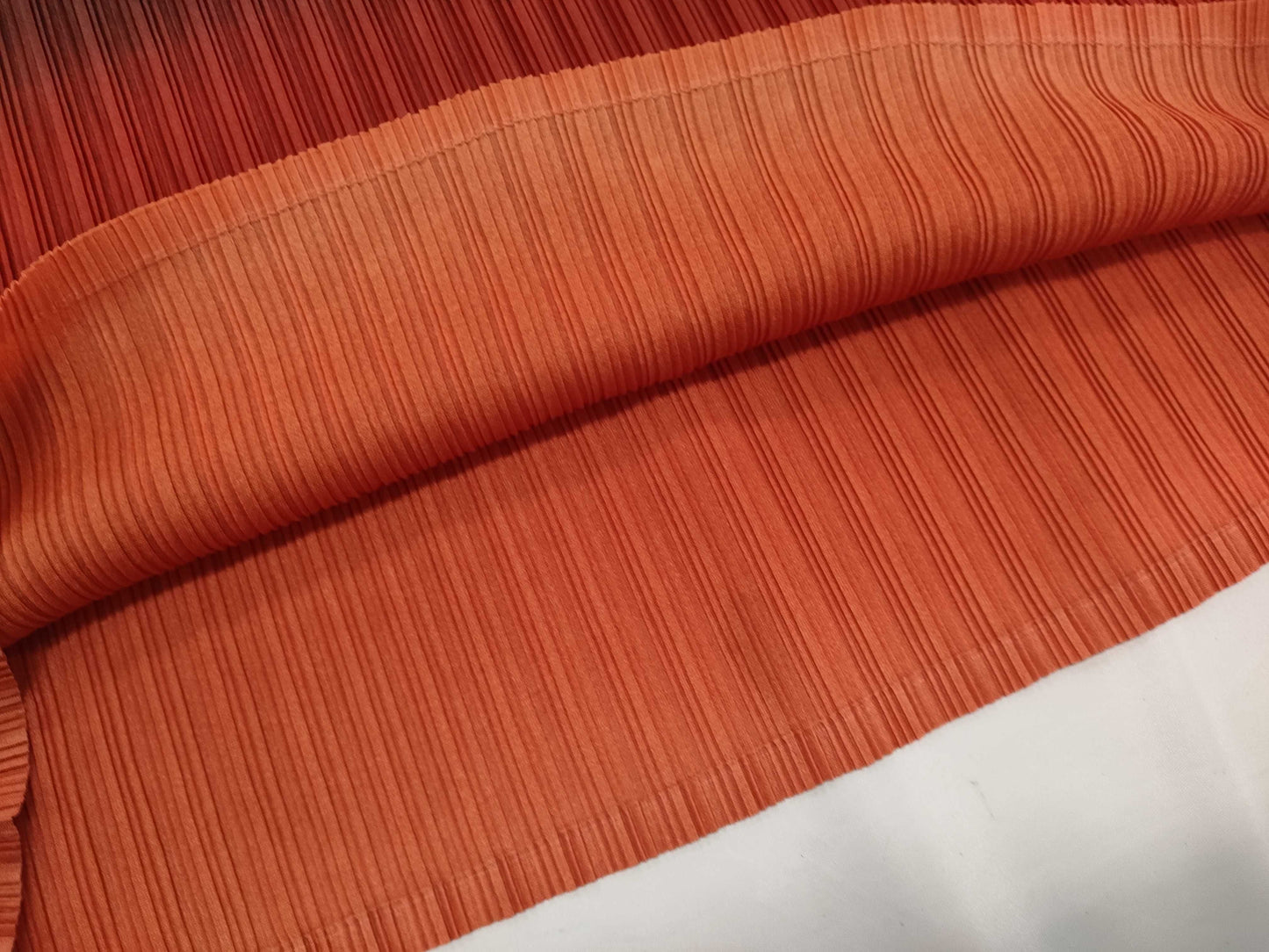 ISSEY MIYAKE Pleats Please Gradation Top