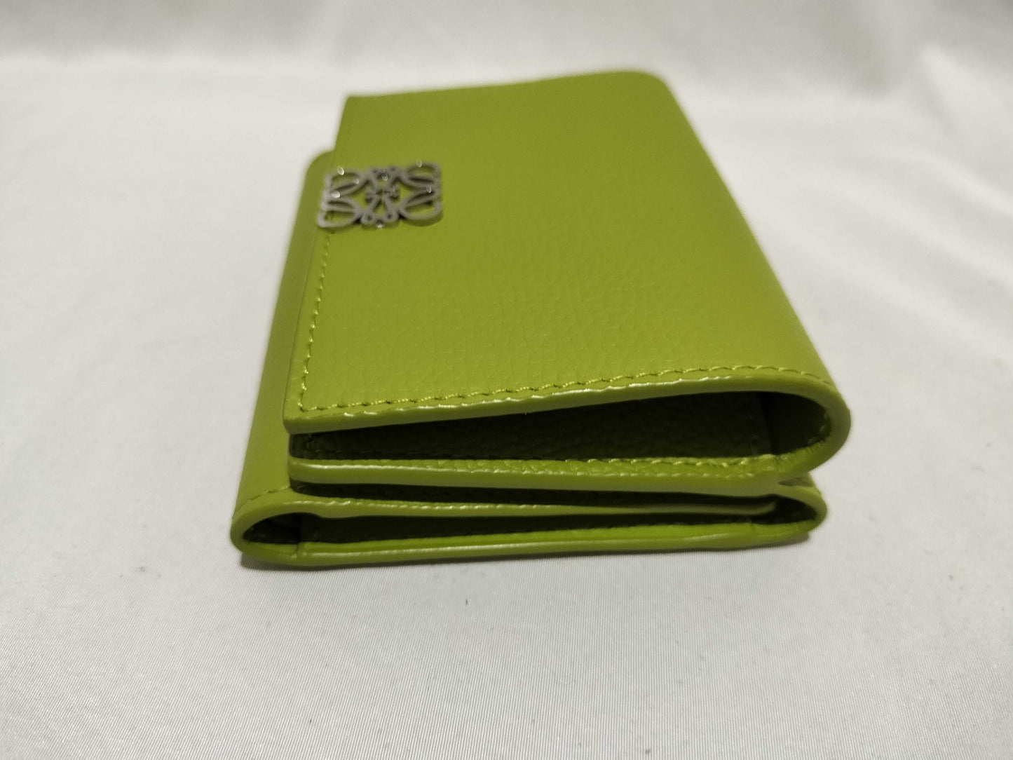 LOEWE Anagram Trifold Pebble Grain Wallet