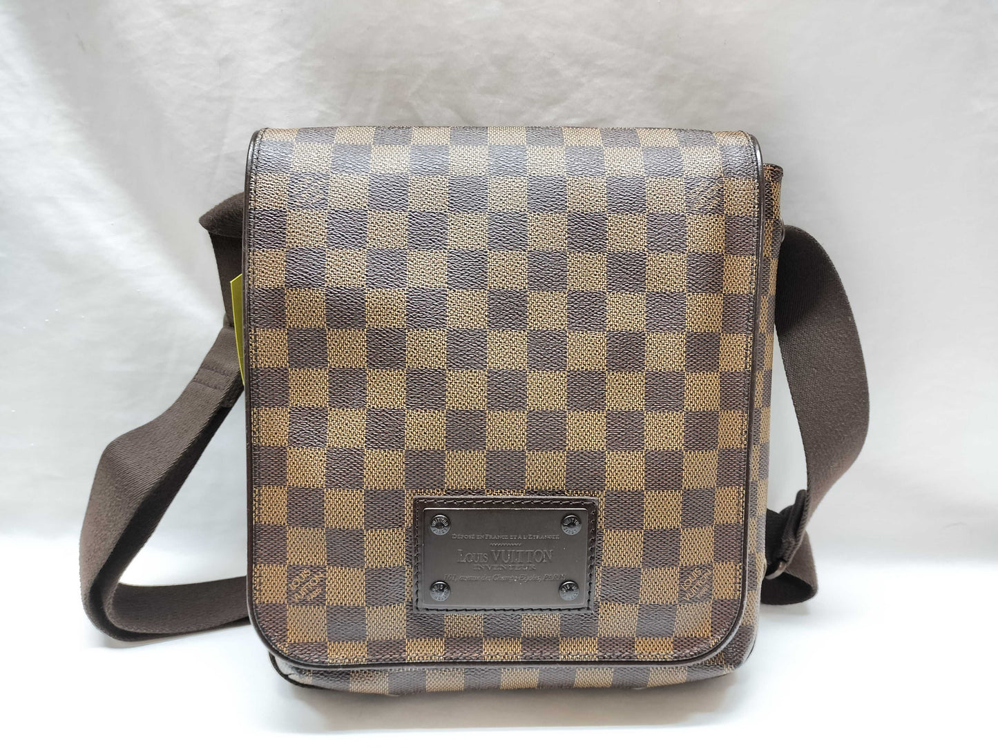 LOUIS VUITTON Damier Brooklyn PM N52120 Shoulder Bag