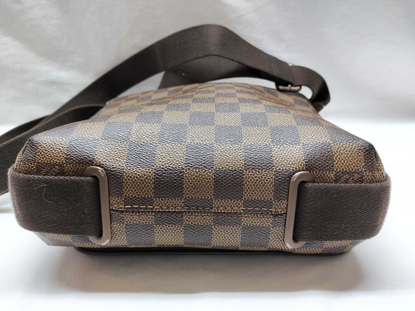 LOUIS VUITTON Damier Brooklyn PM N52120 Shoulder Bag