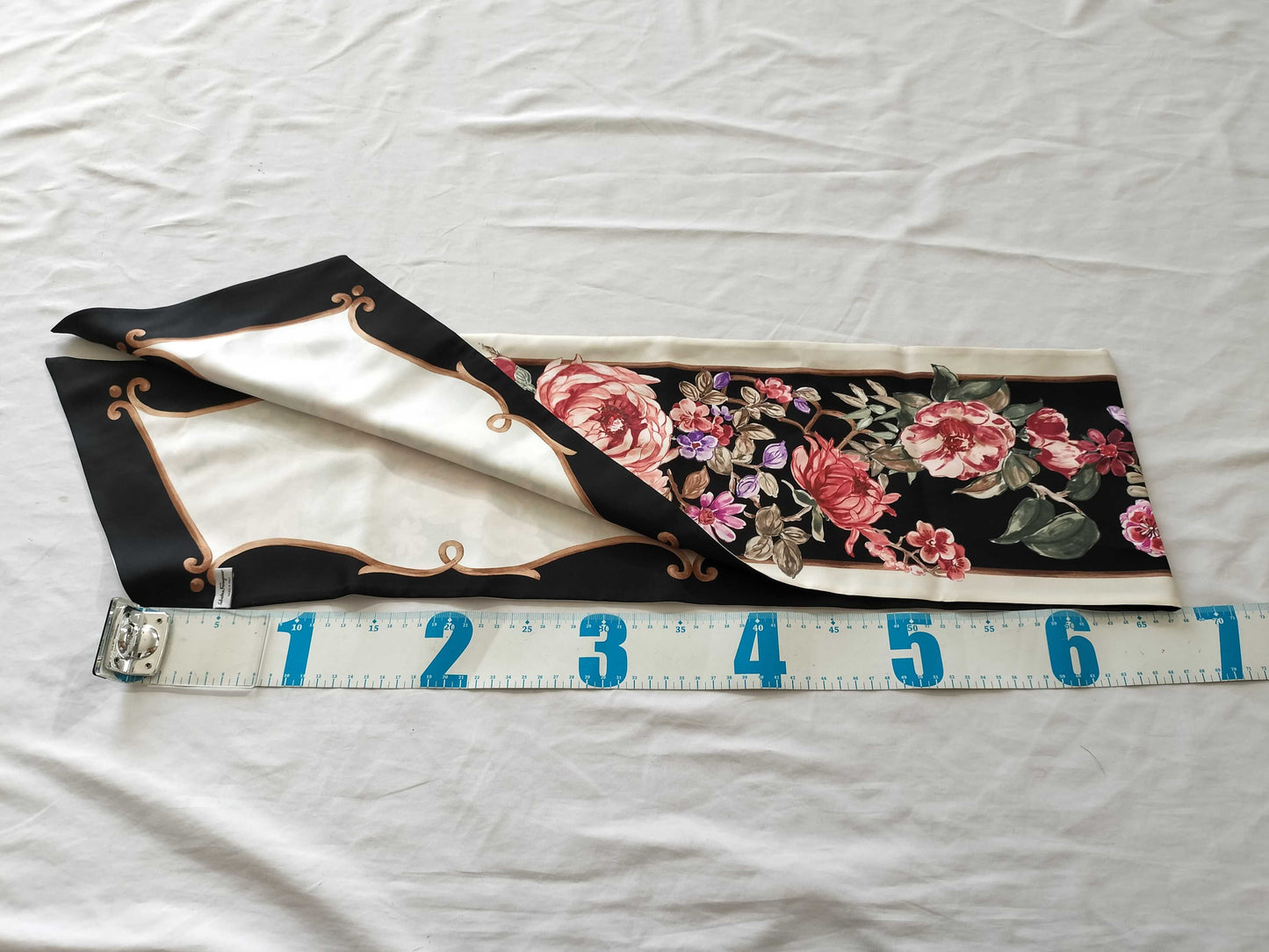 Salvatore Ferragamo Pleated Carré/Shawl Scarf