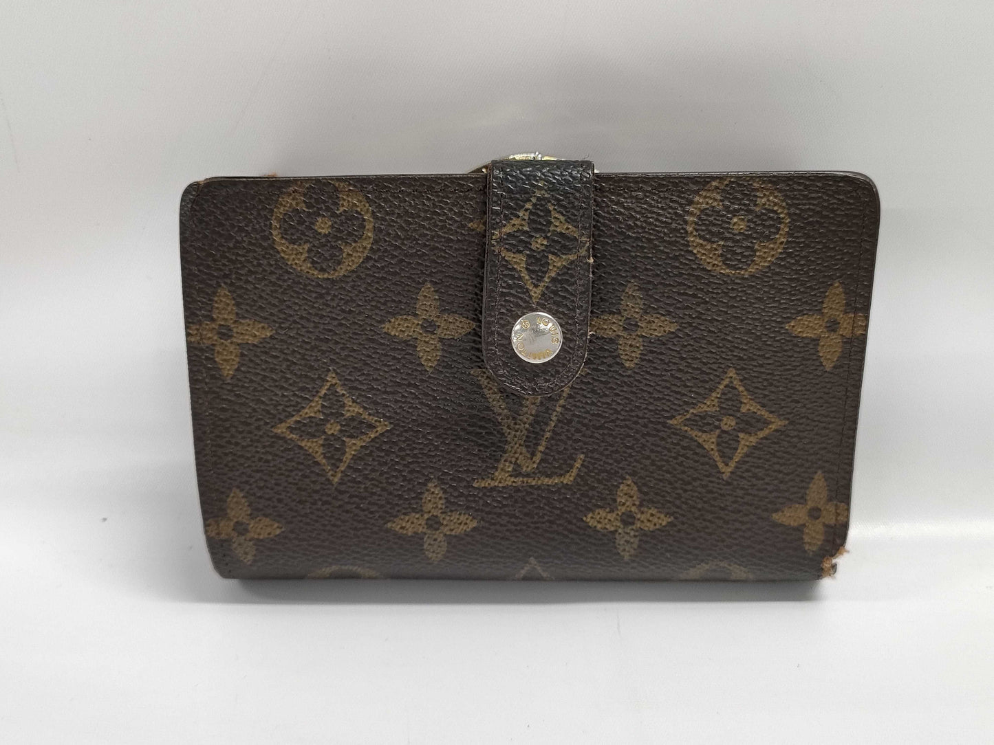 LOUIS VUITTON Monogram Clasp Wallet