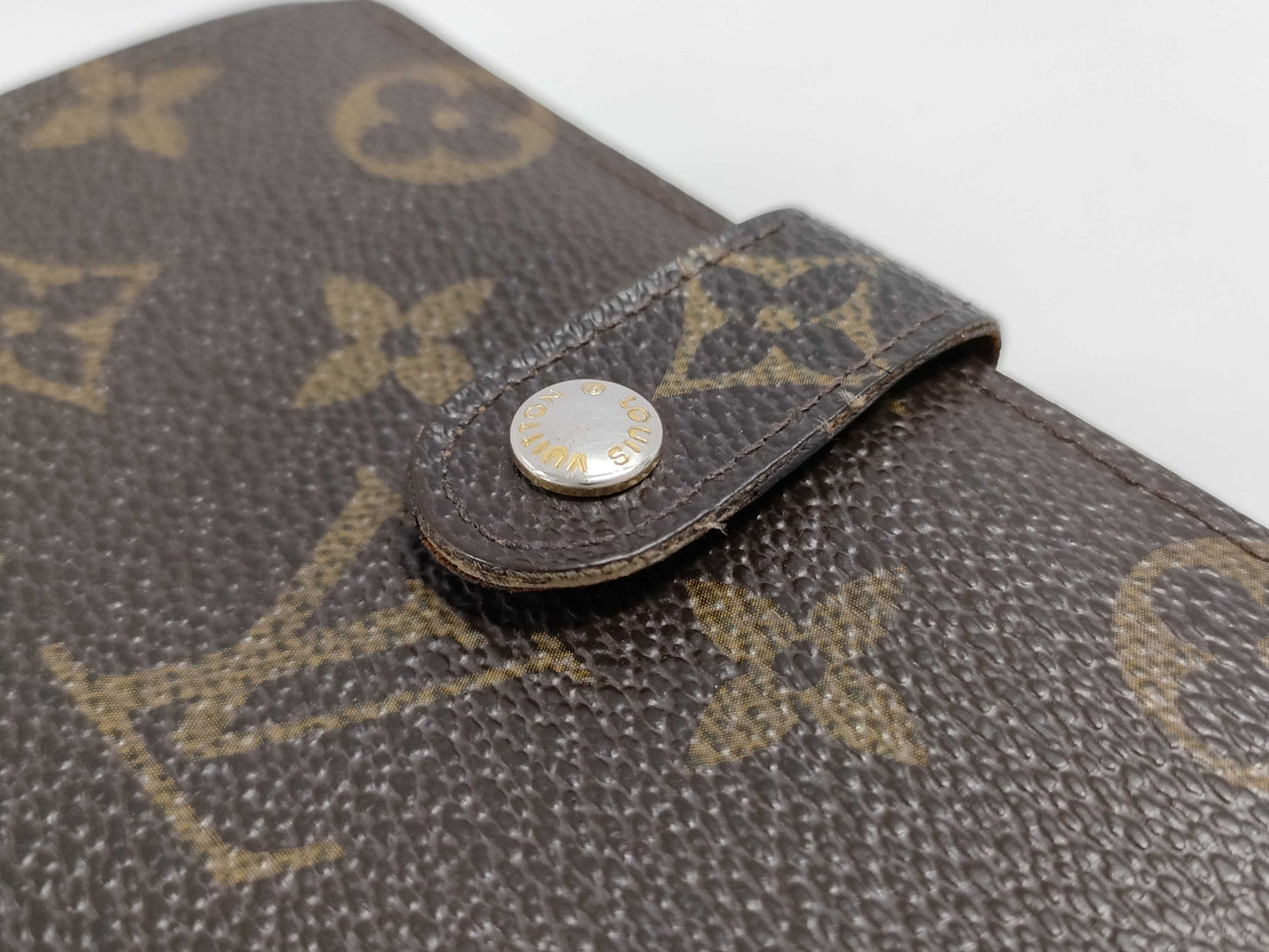 LOUIS VUITTON Monogram Clasp Wallet