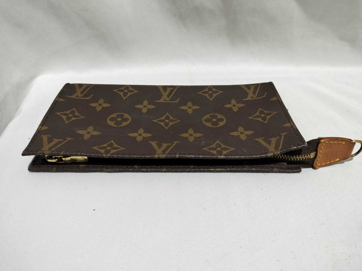 LOUIS VUITTON Monogram Bucket Pouch Other accessories