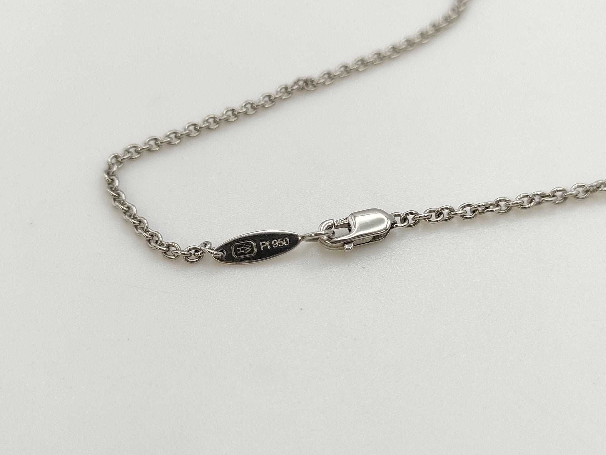 HARRY WINSTON Cross Diamond PT950 10.3g Necklace