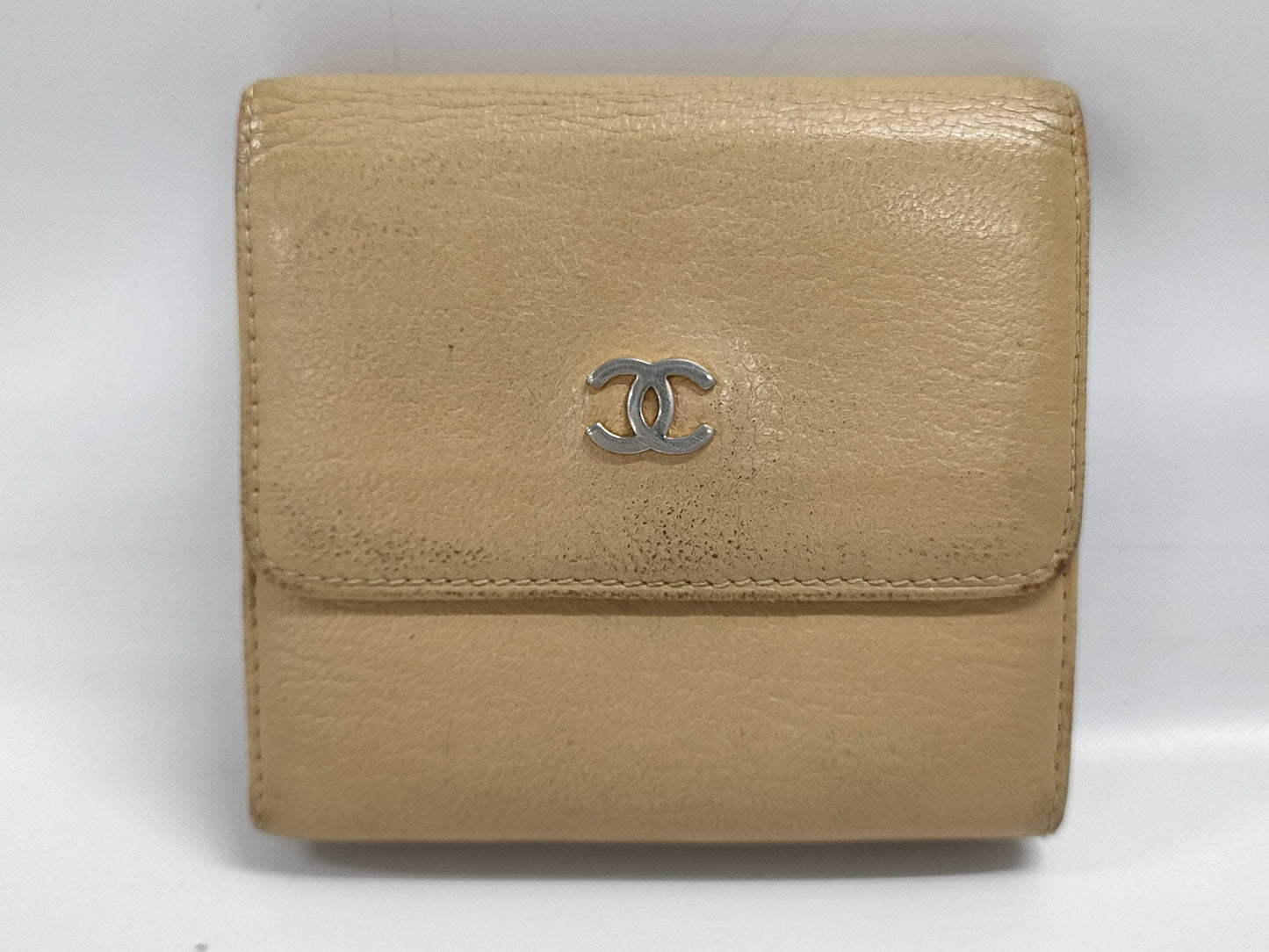 CHANEL double-hook wallet