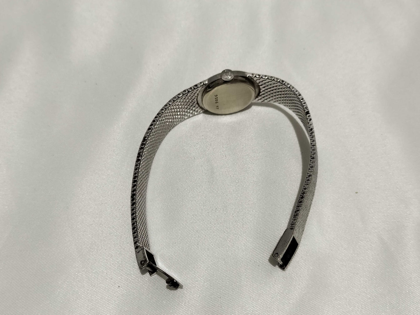 GIRARD PERREGAUX Hand-wound Women's Watch